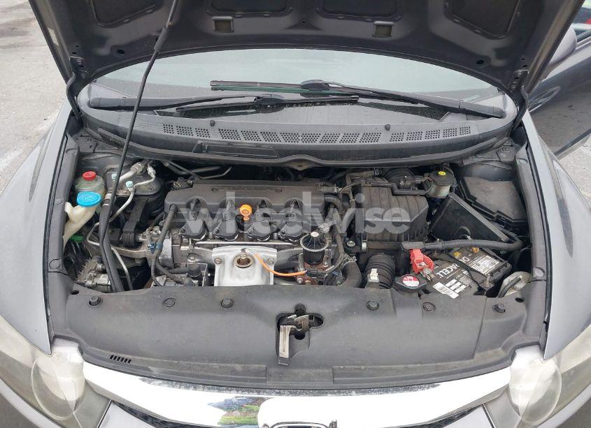 Photo 10 of 2010 Honda Civic LX-S (VIN 19XFA1F67AE065977)