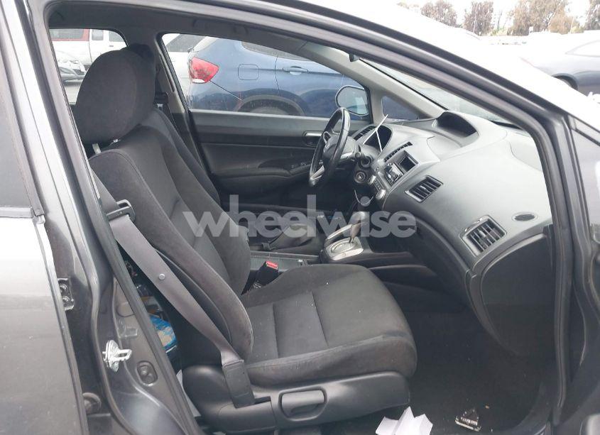 Photo 5 of 2010 Honda Civic LX-S (VIN 19XFA1F67AE065977)