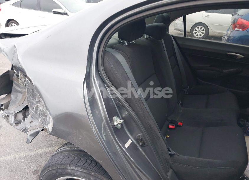 Photo 8 of 2010 Honda Civic LX-S (VIN 19XFA1F67AE065977)