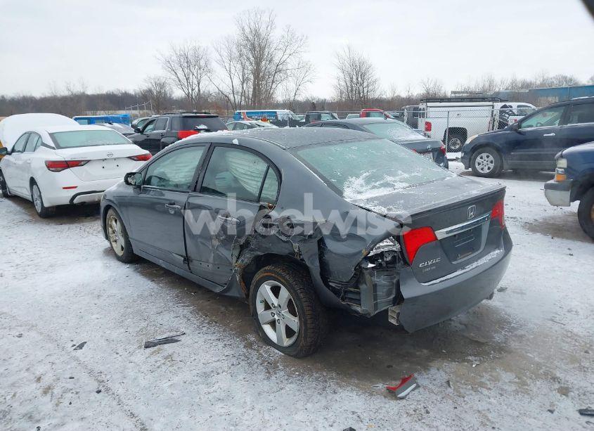 Photo 3 of 2010 Honda Civic LX-S (VIN 19XFA1F67AE073108)