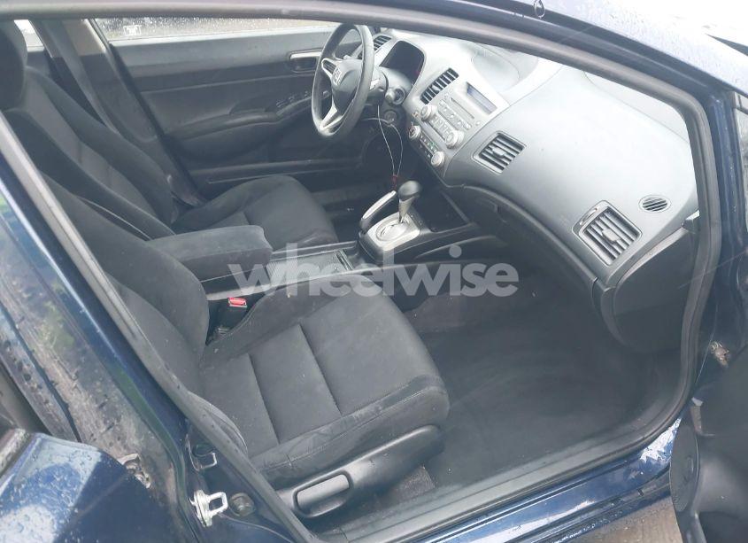 Photo 5 of 2010 Honda Civic LX-S (VIN 19XFA1F67AE078289)