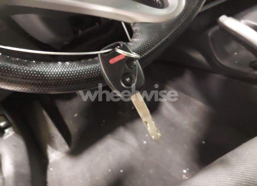 Photo 11 of 2010 Honda Civic LX-S (VIN 19XFA1F67AE080138)