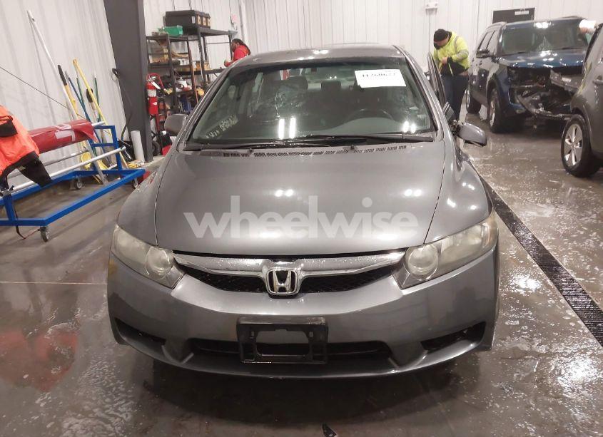 Photo 13 of 2010 Honda Civic LX-S (VIN 19XFA1F67AE080138)