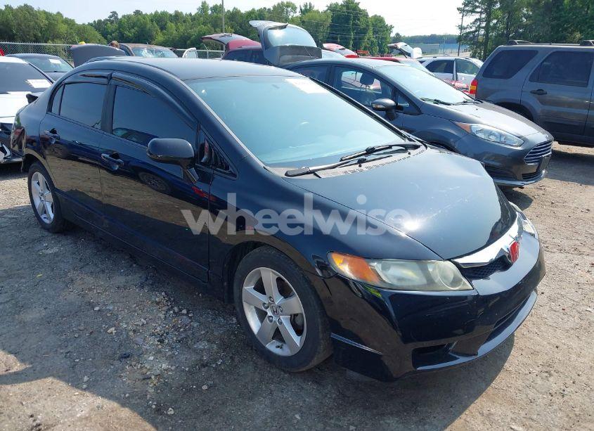 2011 Honda Civic LX-S (VIN 19XFA1F67BE002539) main photo