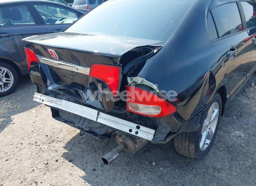 Photo 13 of 2011 Honda Civic LX-S (VIN 19XFA1F67BE002539)