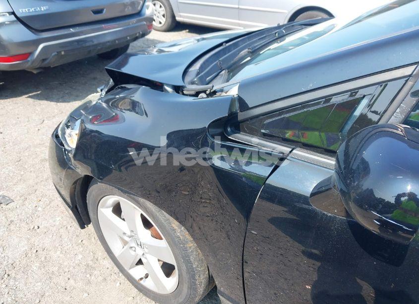 Photo 14 of 2011 Honda Civic LX-S (VIN 19XFA1F67BE002539)