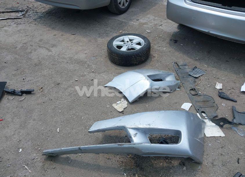 Photo 11 of 2011 Honda Civic LX-S (VIN 19XFA1F68BE009998)