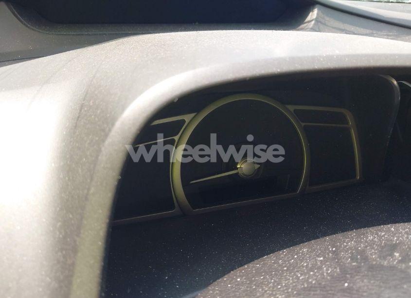 Photo 15 of 2011 Honda Civic LX-S (VIN 19XFA1F68BE009998)