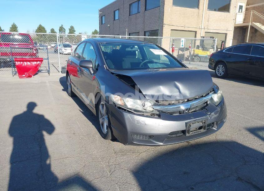 2011 Honda Civic LX-S (VIN 19XFA1F6XBE043683) main photo