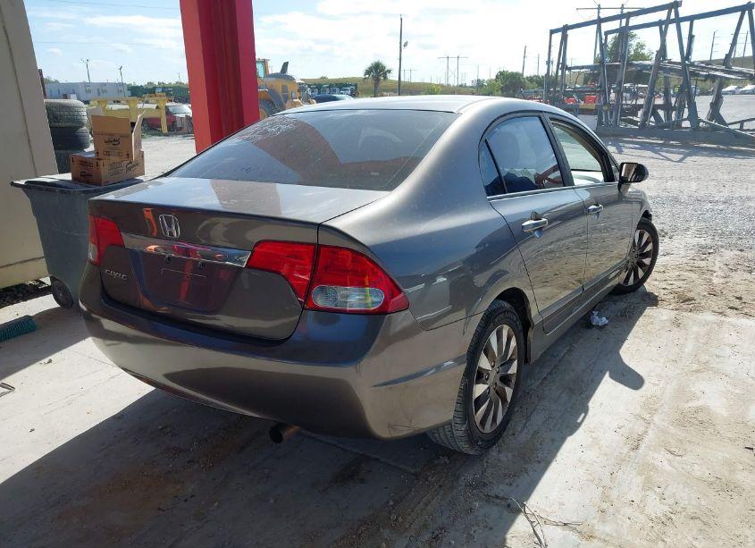 Photo 4 of 2010 Honda Civic EX (VIN 19XFA1F80AE024057)