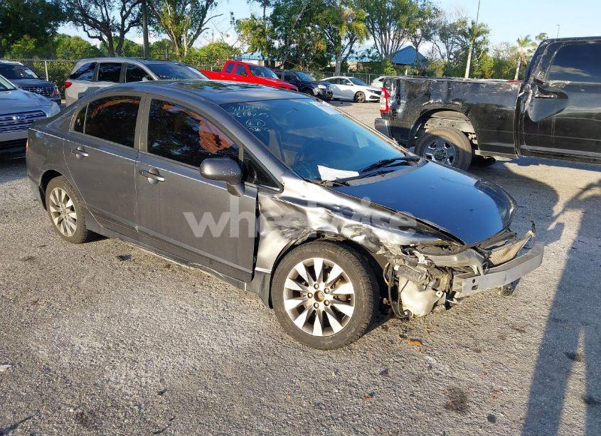 2010 Honda Civic EX (VIN 19XFA1F80AE026715) main photo