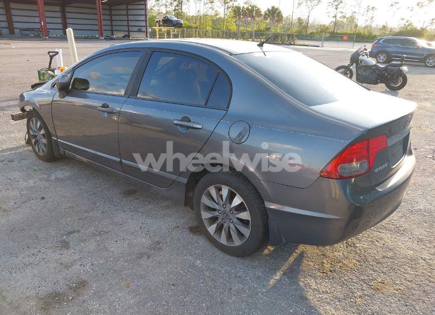 Photo 3 of 2010 Honda Civic EX (VIN 19XFA1F80AE026715)