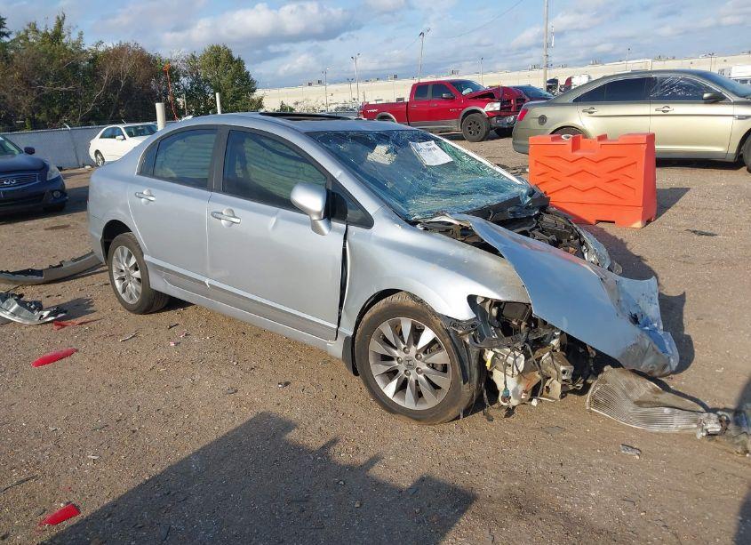 2010 Honda Civic EX (VIN 19XFA1F80AE048875) main photo