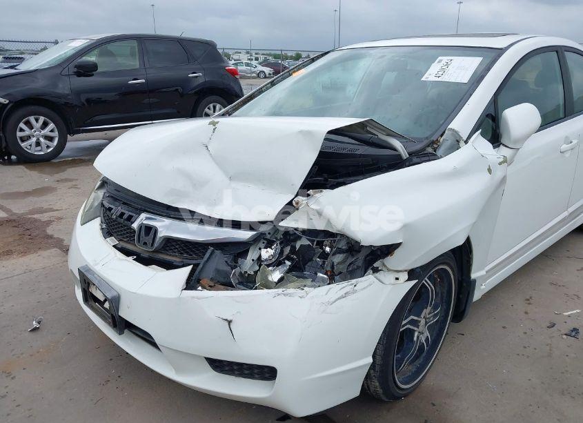 Photo 6 of 2010 Honda Civic EX (VIN 19XFA1F80AE063683)