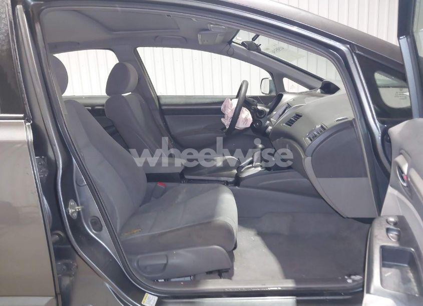 Photo 5 of 2010 Honda Civic EX (VIN 19XFA1F81AE024987)