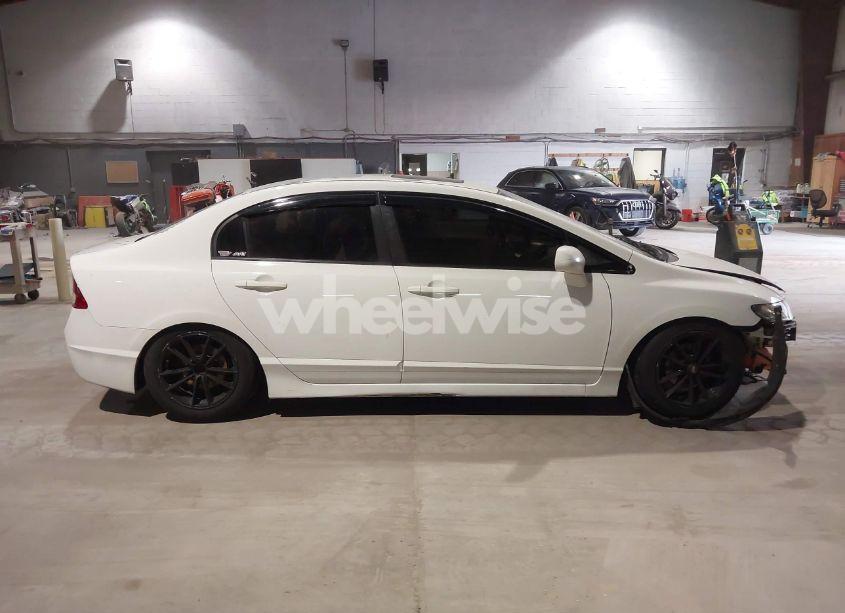 Photo 14 of 2010 Honda Civic EX (VIN 19XFA1F81AE047511)