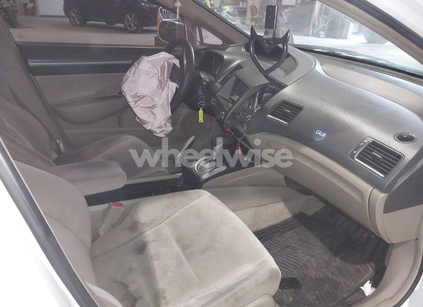 Photo 5 of 2010 Honda Civic EX (VIN 19XFA1F81AE047511)