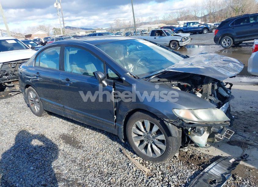2010 Honda Civic EX (VIN 19XFA1F81AE058797) main photo