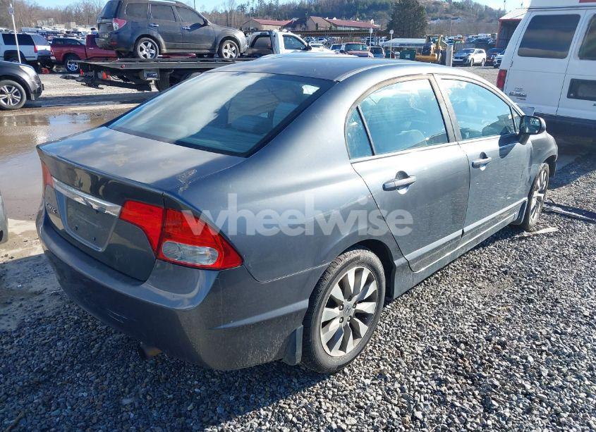 Photo 4 of 2010 Honda Civic EX (VIN 19XFA1F81AE058797)