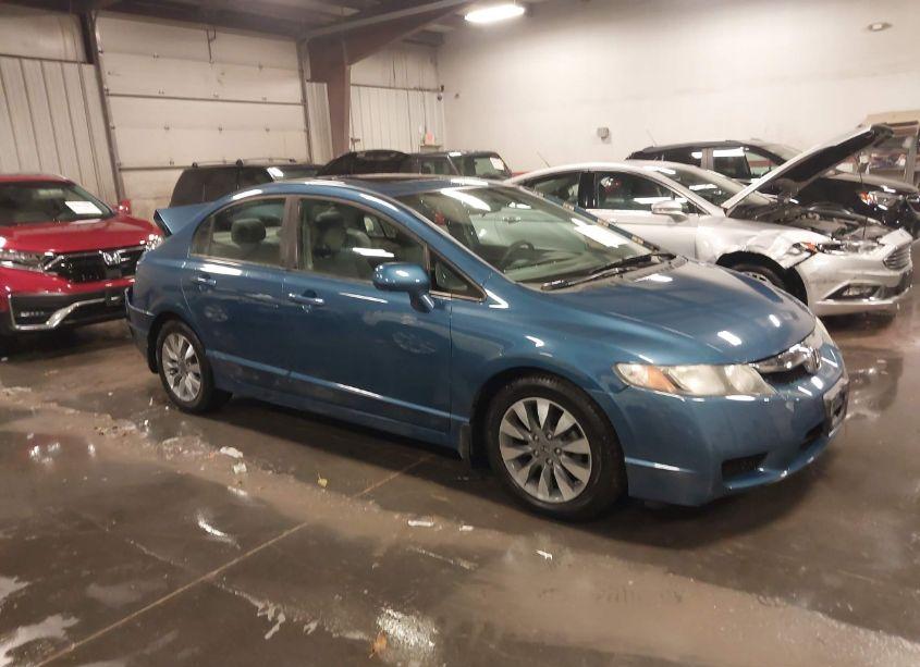 2010 Honda Civic EX (VIN 19XFA1F81AE068102) main photo