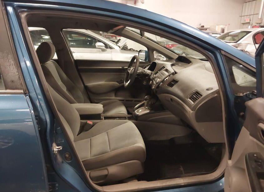 Photo 5 of 2010 Honda Civic EX (VIN 19XFA1F81AE068102)