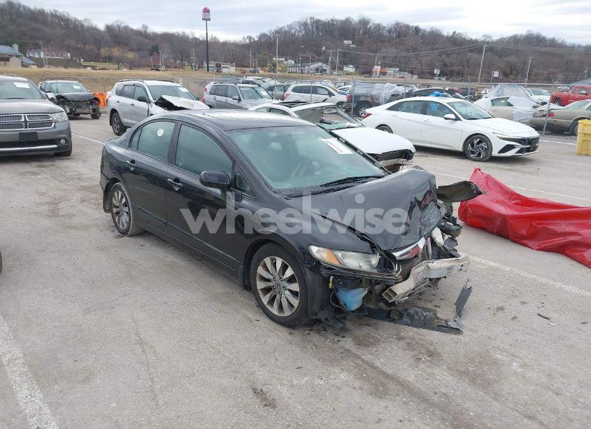 2010 Honda Civic EX (VIN 19XFA1F82AE002657) main photo