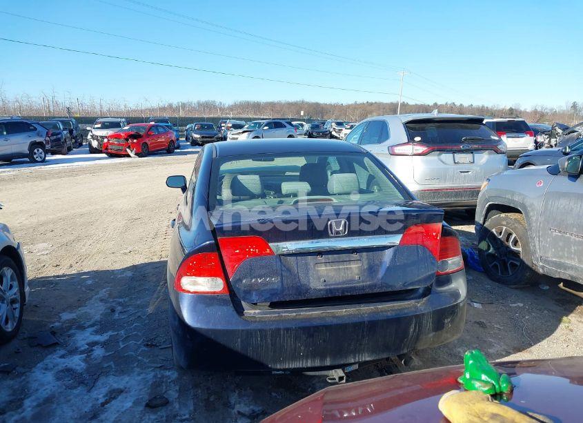 Photo 16 of 2010 Honda Civic EX (VIN 19XFA1F82AE007275)