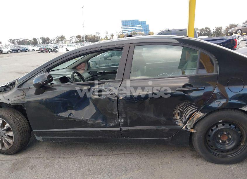 Photo 15 of 2010 Honda Civic EX (VIN 19XFA1F82AE032287)