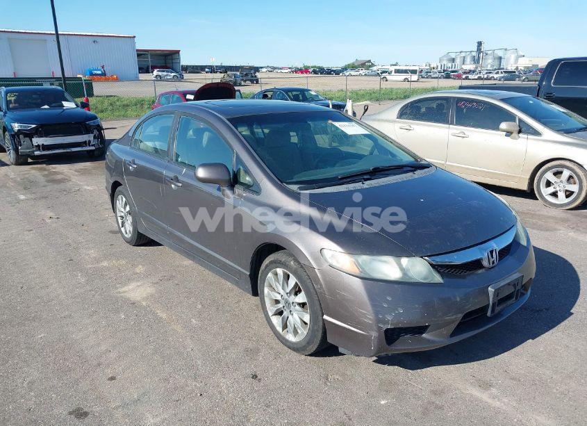 2010 Honda Civic EX (VIN 19XFA1F83AE002702) main photo