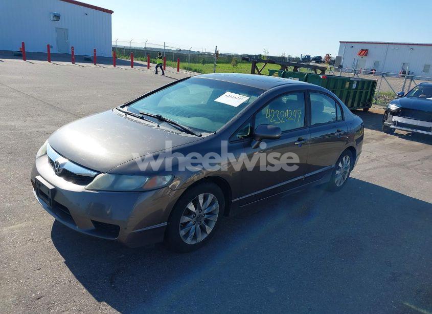 Photo 2 of 2010 Honda Civic EX (VIN 19XFA1F83AE002702)
