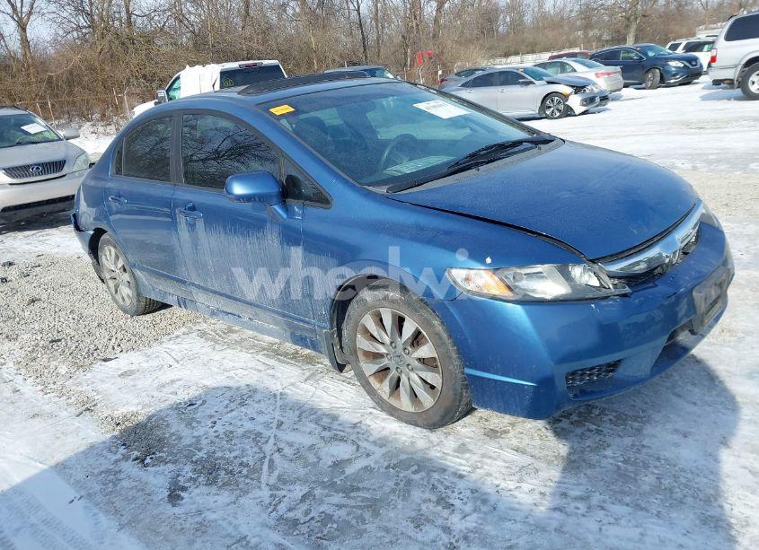 2010 Honda Civic EX (VIN 19XFA1F83AE014820) main photo