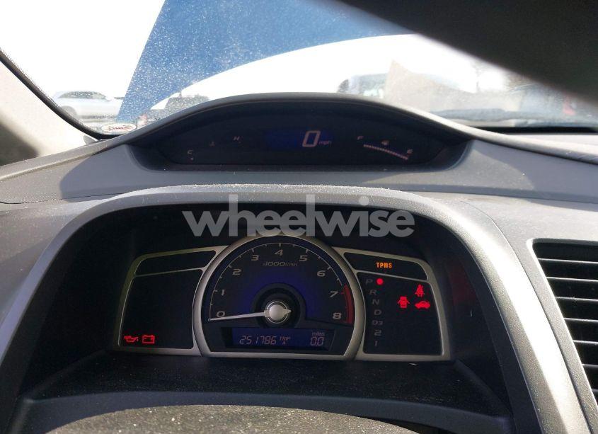 Photo 7 of 2010 Honda Civic EX (VIN 19XFA1F83AE014820)