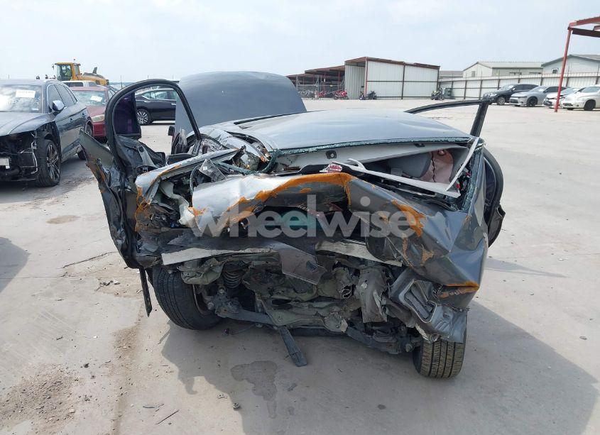 Photo 6 of 2010 Honda Civic EX (VIN 19XFA1F83AE024750)