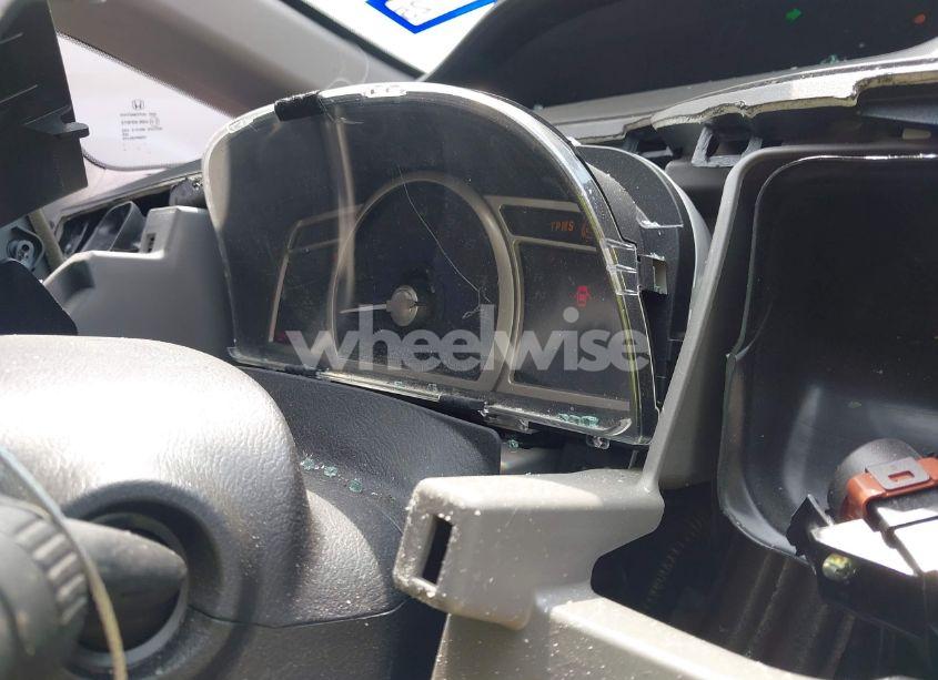 Photo 7 of 2010 Honda Civic EX (VIN 19XFA1F83AE024750)