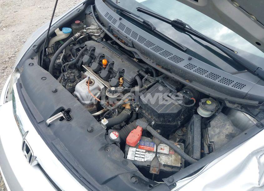 Photo 10 of 2010 Honda Civic EX (VIN 19XFA1F84AE012736)