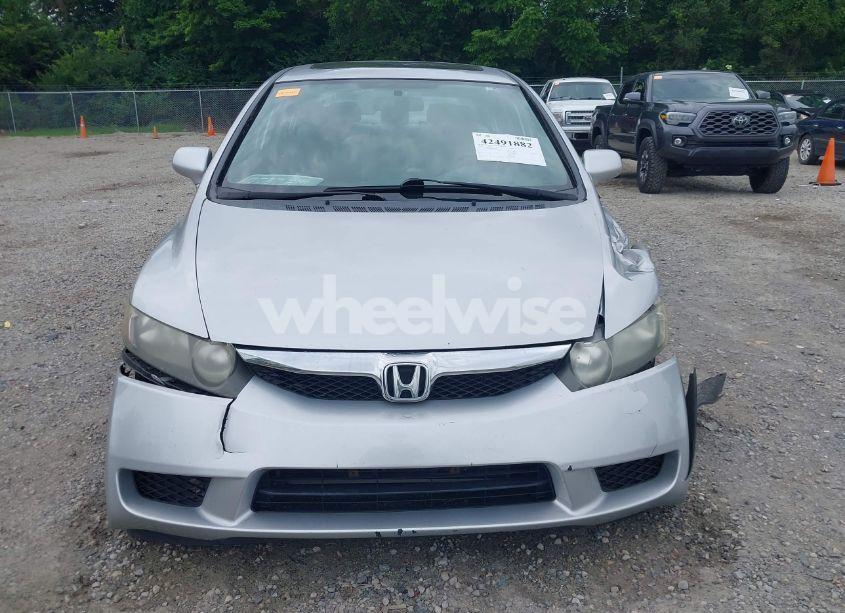 Photo 12 of 2010 Honda Civic EX (VIN 19XFA1F84AE012736)
