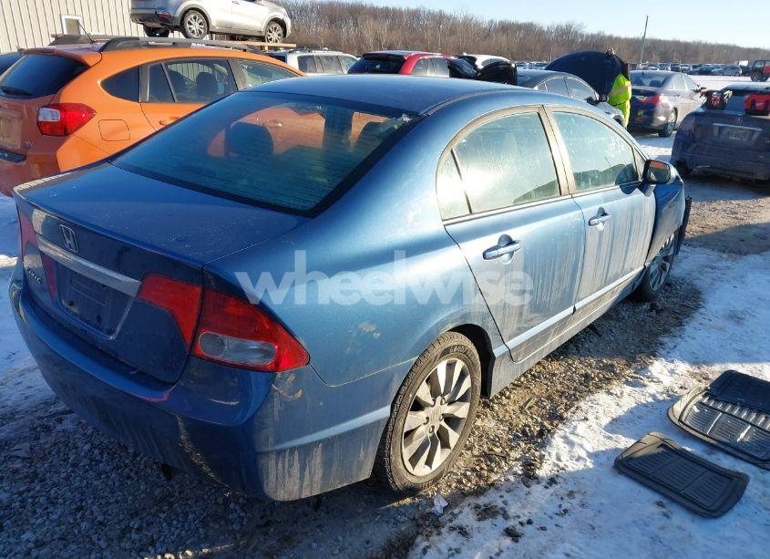 Photo 4 of 2010 Honda Civic EX (VIN 19XFA1F84AE069101)