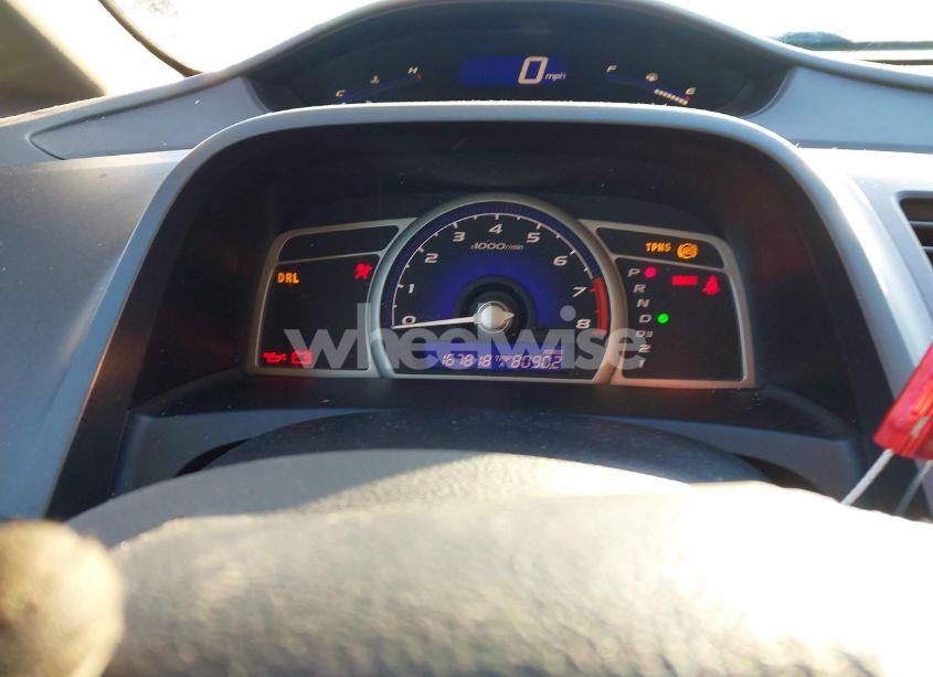 Photo 7 of 2010 Honda Civic EX (VIN 19XFA1F84AE069101)