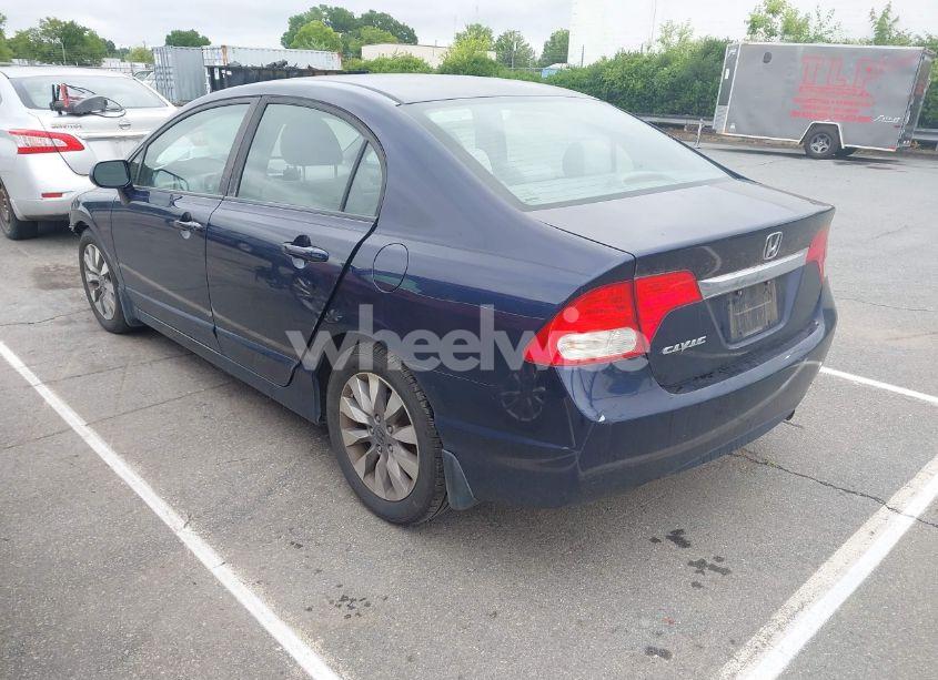 Photo 3 of 2010 Honda Civic EX (VIN 19XFA1F85AE026791)