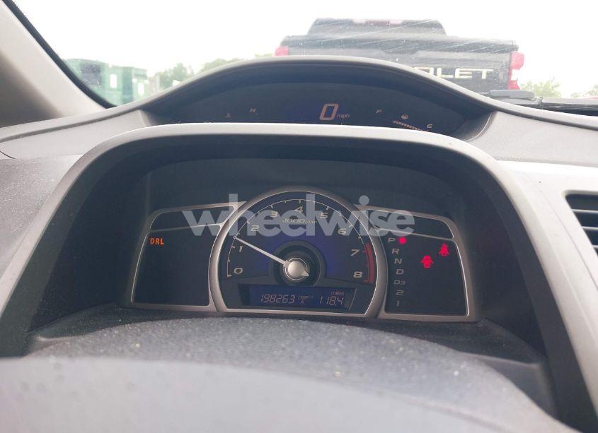 Photo 7 of 2010 Honda Civic EX (VIN 19XFA1F85AE030369)