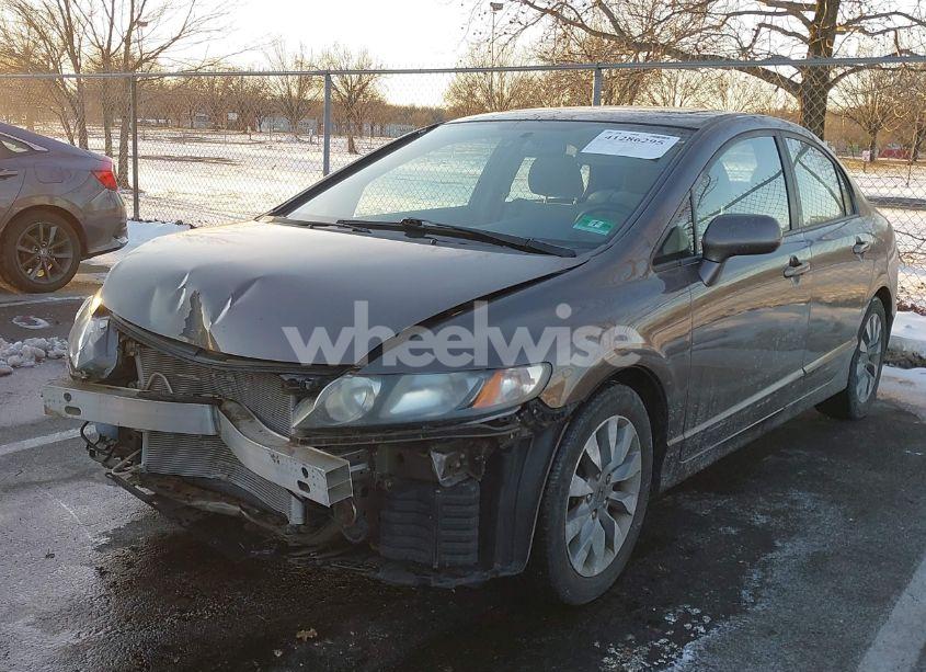 Photo 2 of 2010 Honda Civic EX (VIN 19XFA1F85AE046801)