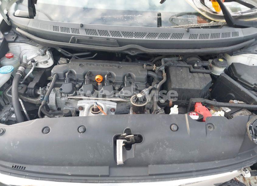 Photo 10 of 2010 Honda Civic EX (VIN 19XFA1F86AE047598)