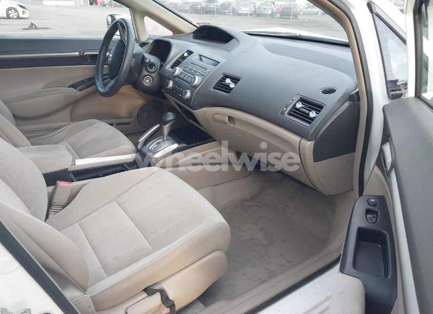 Photo 5 of 2010 Honda Civic EX (VIN 19XFA1F86AE047598)