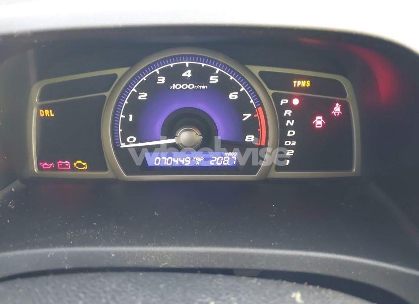 Photo 7 of 2010 Honda Civic EX (VIN 19XFA1F86AE047598)