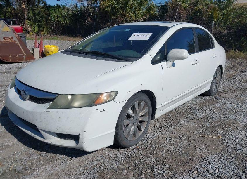Photo 2 of 2010 Honda Civic EX (VIN 19XFA1F86AE062098)