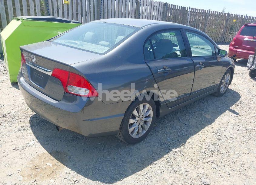 Photo 4 of 2010 Honda Civic EX (VIN 19XFA1F86AE087258)