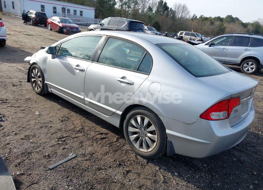 Photo 3 of 2010 Honda Civic EX (VIN 19XFA1F87AE026145)