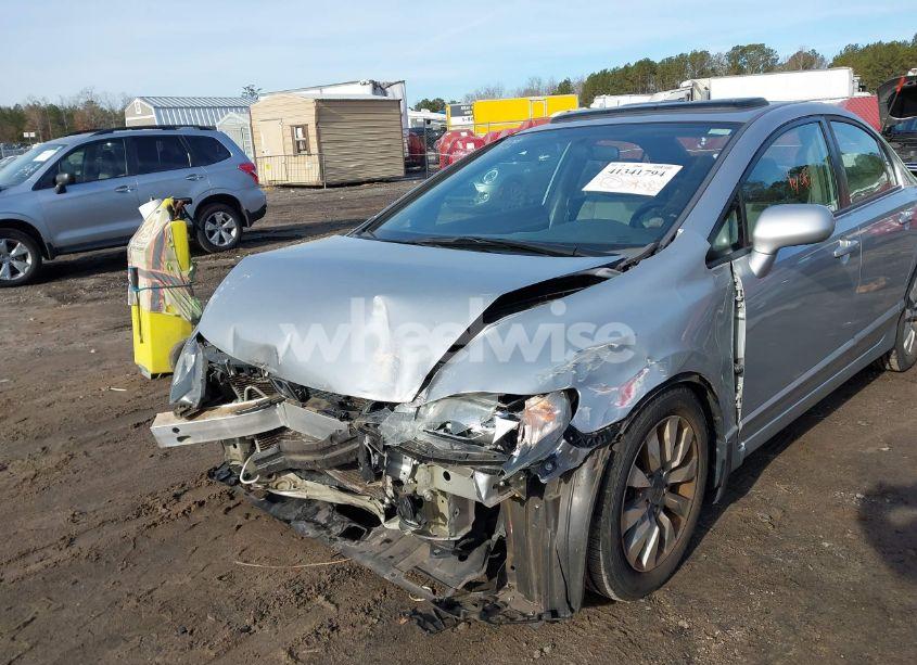 Photo 6 of 2010 Honda Civic EX (VIN 19XFA1F87AE026145)