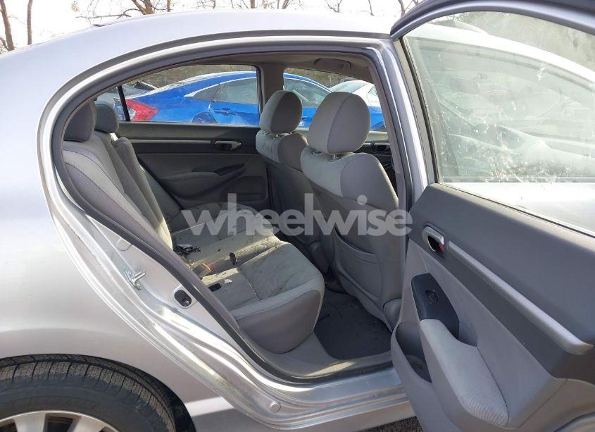 Photo 8 of 2010 Honda Civic EX (VIN 19XFA1F87AE026145)