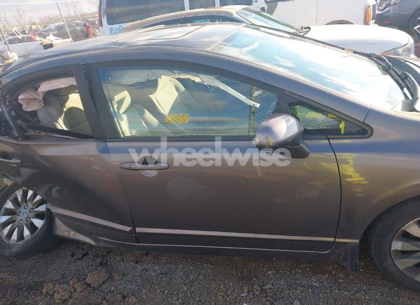 Photo 13 of 2010 Honda Civic EX (VIN 19XFA1F88AE019091)